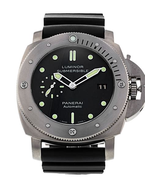 panerai submersible pam 305 price